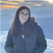 Studentessa universitaria al terzo anno disponibile per ripetizioni di matematica e aiuto compiti in tutte le materie fini alle medie